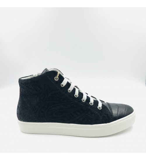 Handmade shoes Black Velvet and Black Coco Leather
